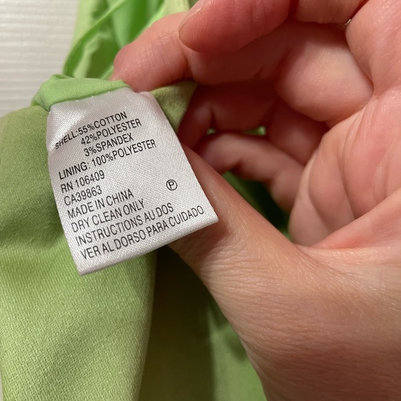 Tahari Green Sleeveless Shift Dress Size P4 - Picture 3 of 4